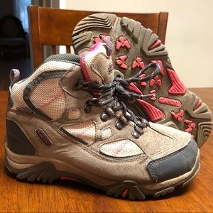 Hi-Tec Renegade Trail Boots